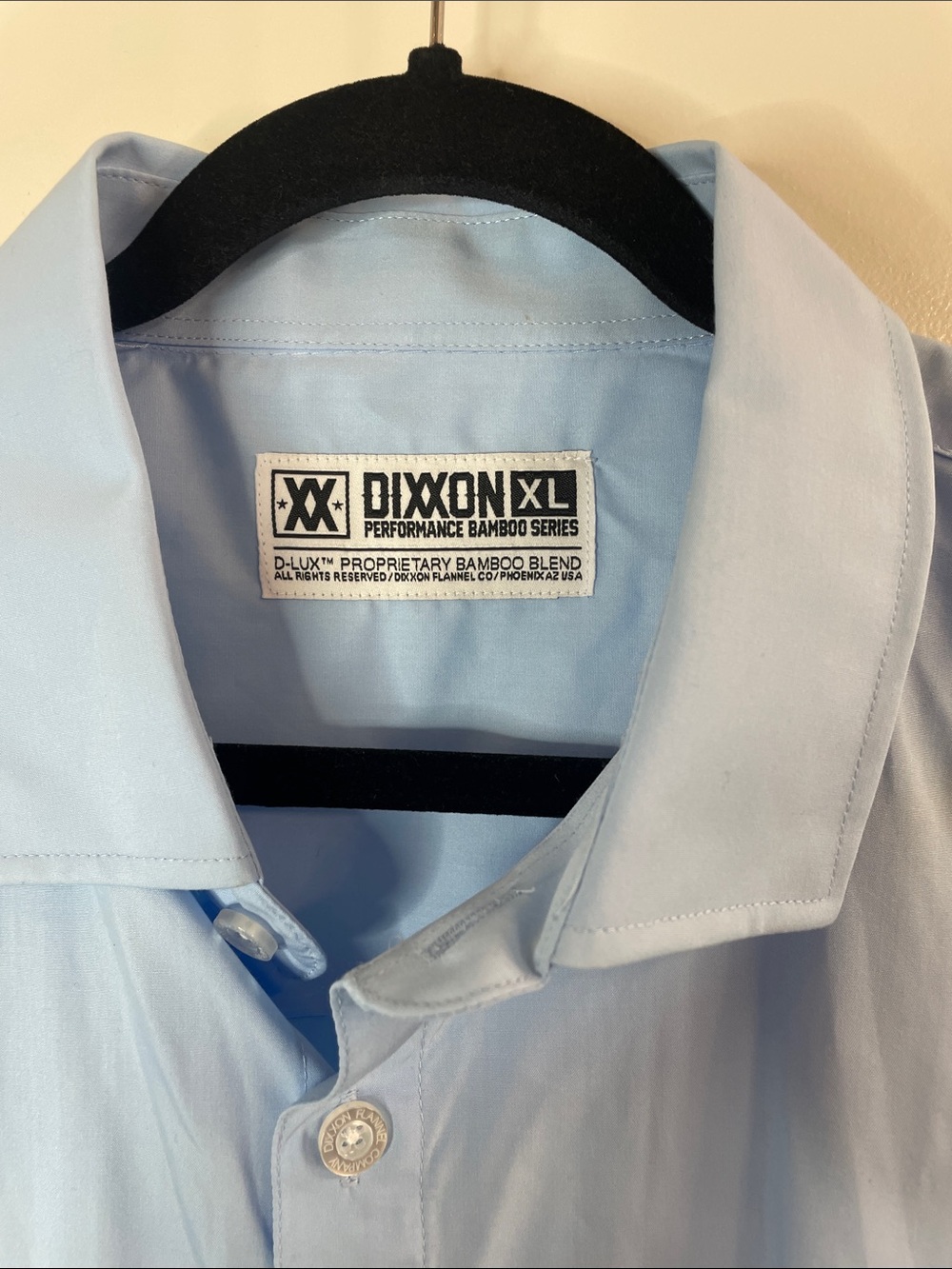 DIXXON Men’s Light Blue Short Sleeve Button-Down Shirt - Picture 2 of 6